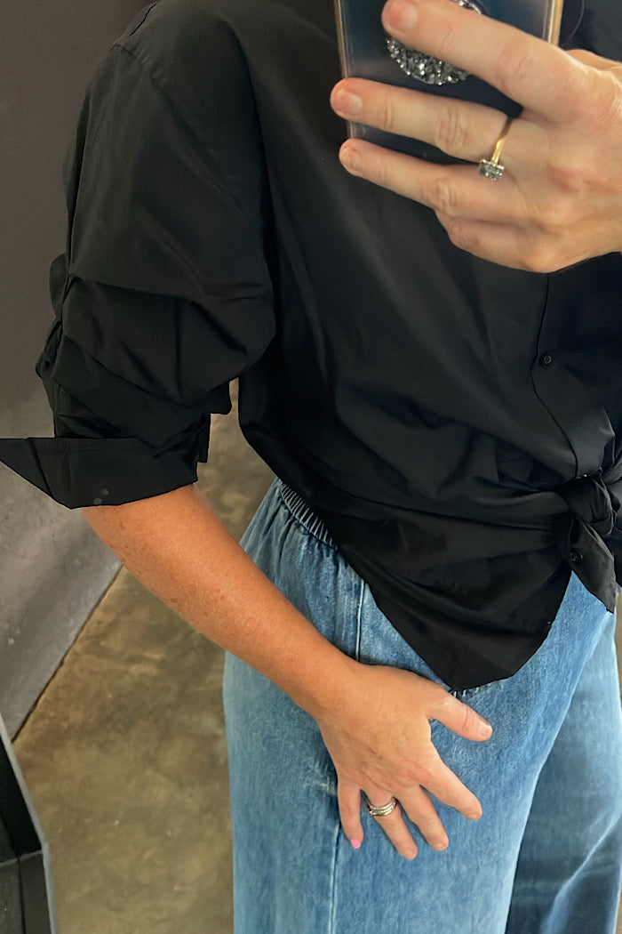 TUCK SLEEVE SHIRT BLACK - RAISED BACK