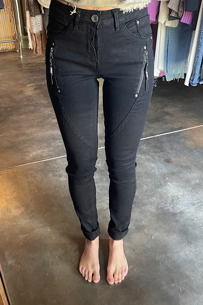 BIBIANA DENIM JEANS - BLACK