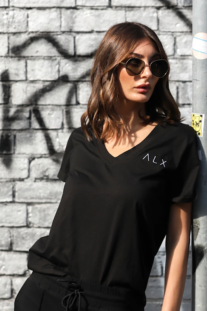 ALX T-SHIRT V NECK - BLACK - FINAL CLEARANCE