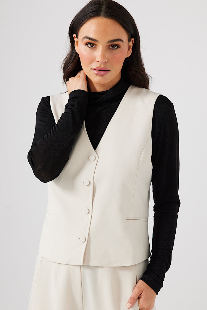 5TH AVENUE VEST - ECRU - FINAL CLEARANCE