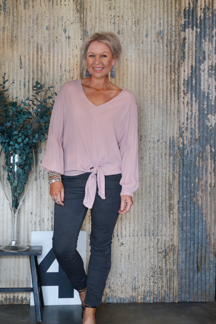 TIE FRONT TOP - BLUSH