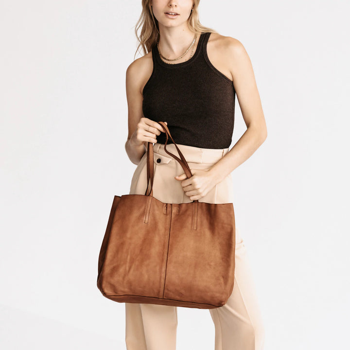 JUJU UNLINED LEATHER TOTE - COGNAC